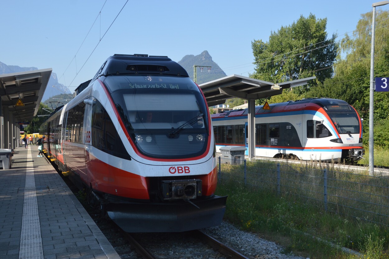 Fahrzeugsegnung der Bayerischen RegioBahn im Bahnhof Bad Reichenhall