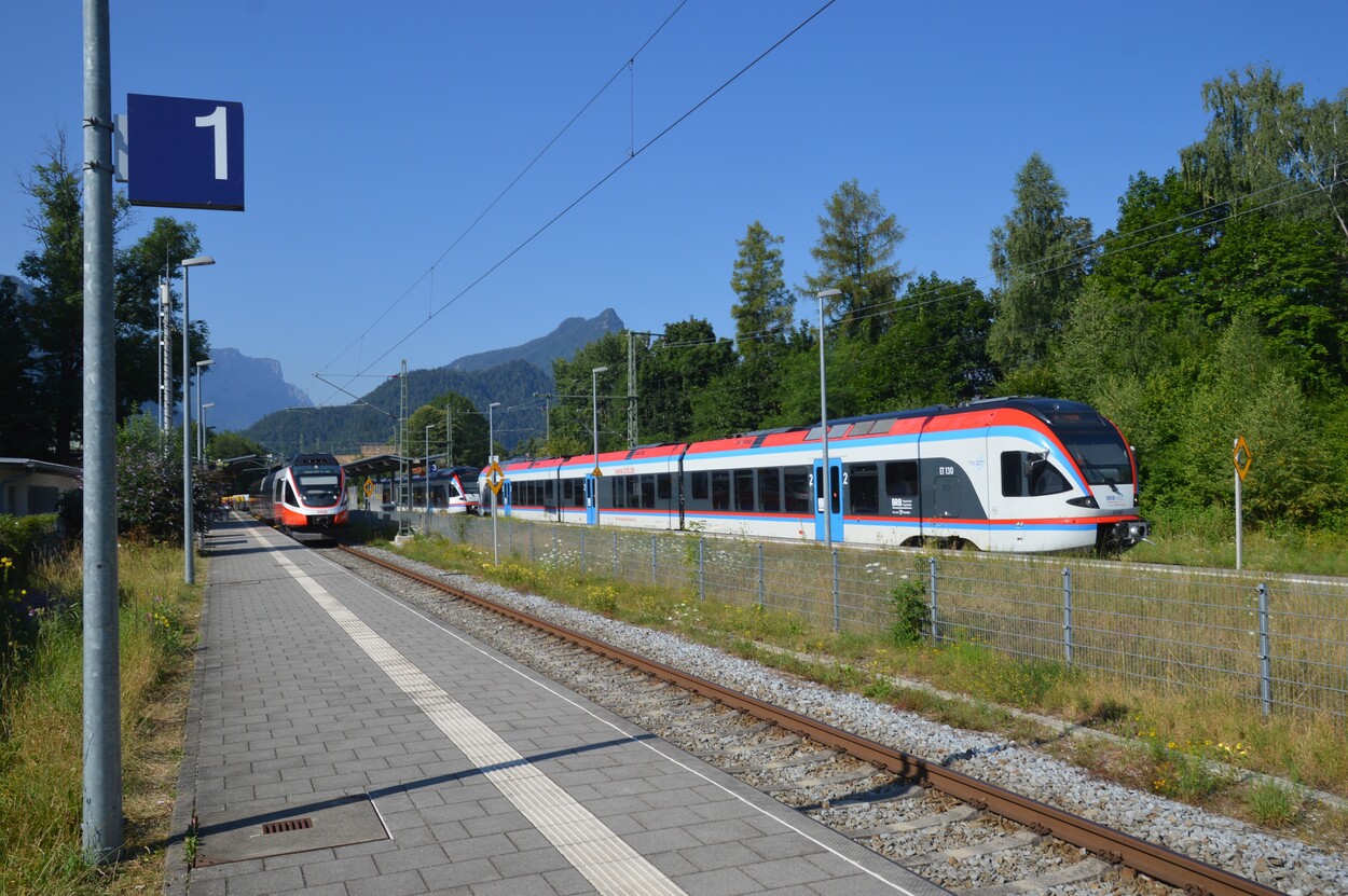 Fahrzeugsegnung der Bayerischen RegioBahn im Bahnhof Bad Reichenhall
