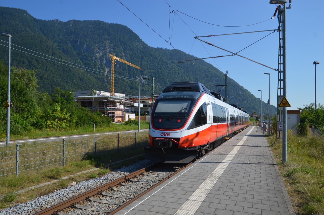 Fahrzeugsegnung der Bayerischen RegioBahn im Bahnhof Bad Reichenhall