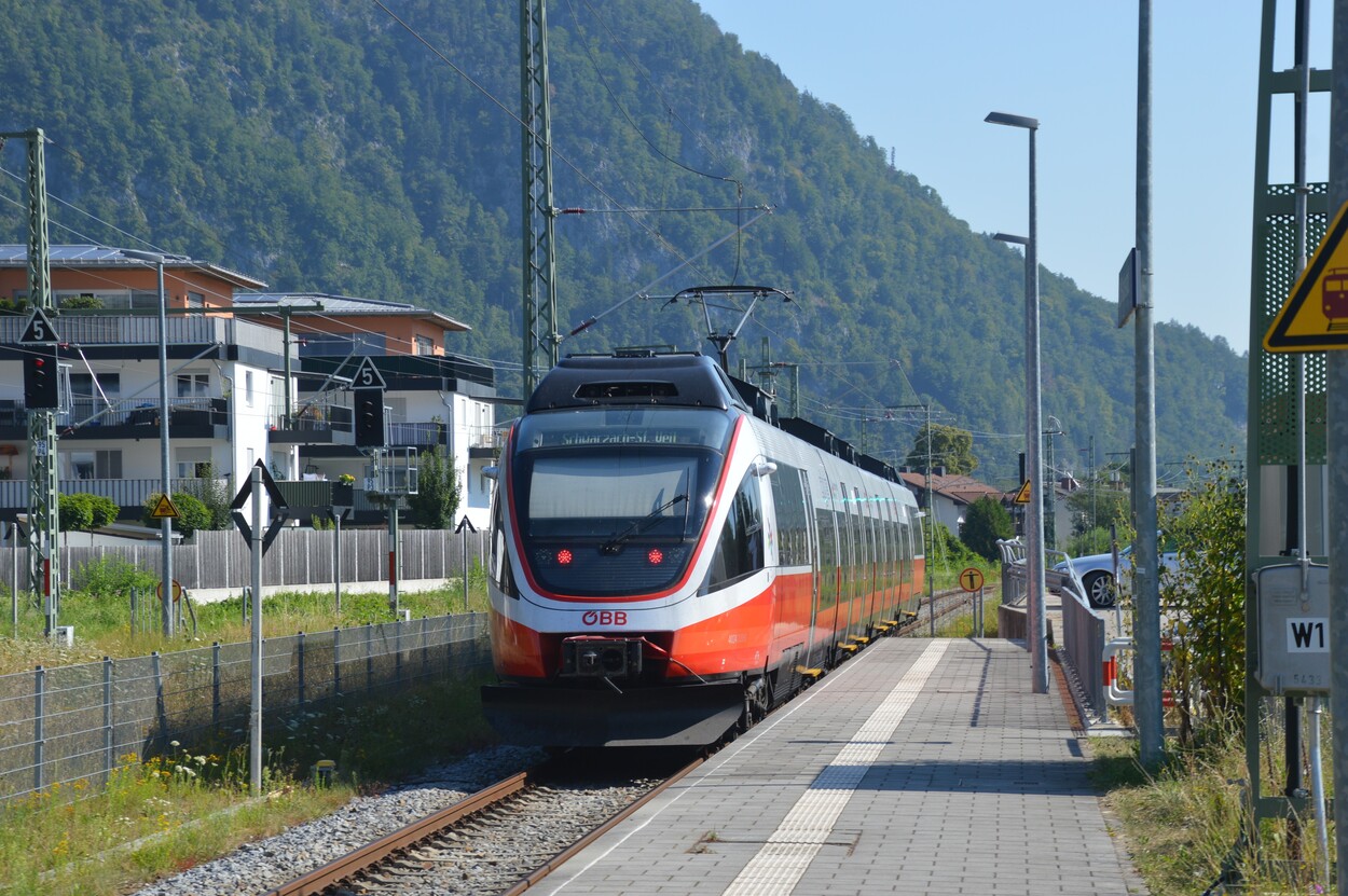 Fahrzeugsegnung der Bayerischen RegioBahn im Bahnhof Bad Reichenhall