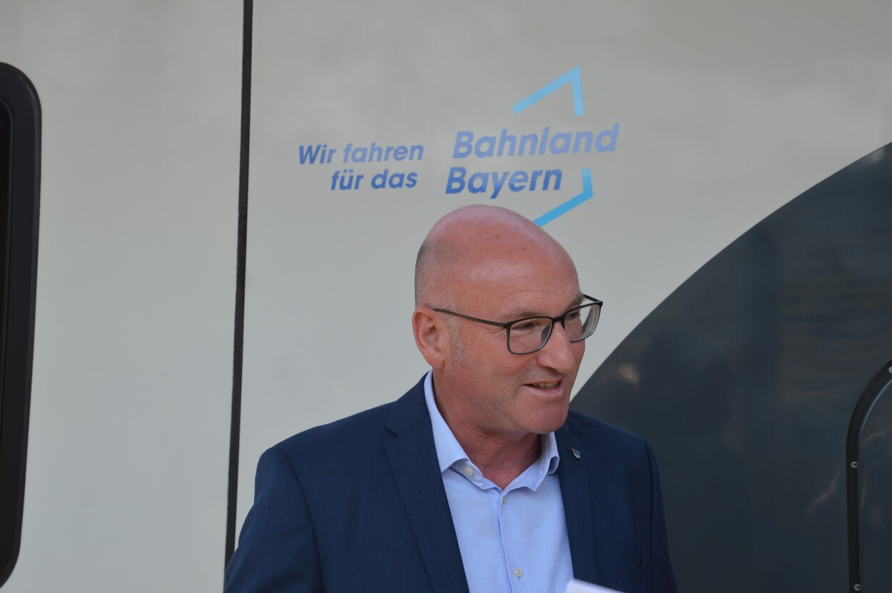 Fahrzeugsegnung der Bayerischen RegioBahn im Bahnhof Bad Reichenhall