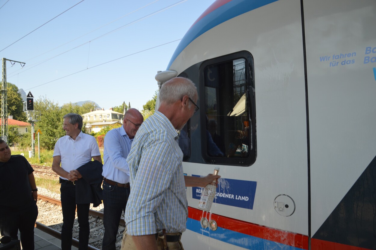 Fahrzeugsegnung der Bayerischen RegioBahn im Bahnhof Bad Reichenhall