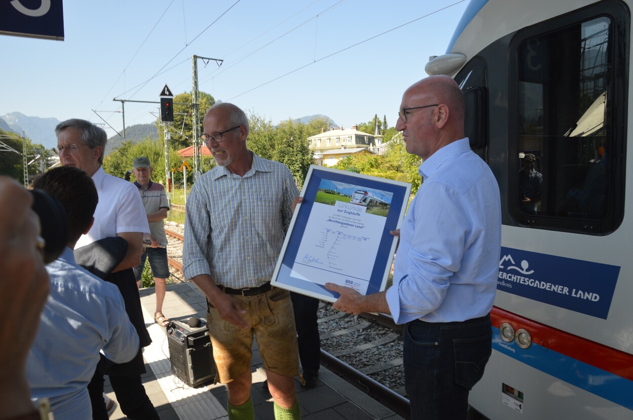 Fahrzeugsegnung der Bayerischen RegioBahn im Bahnhof Bad Reichenhall