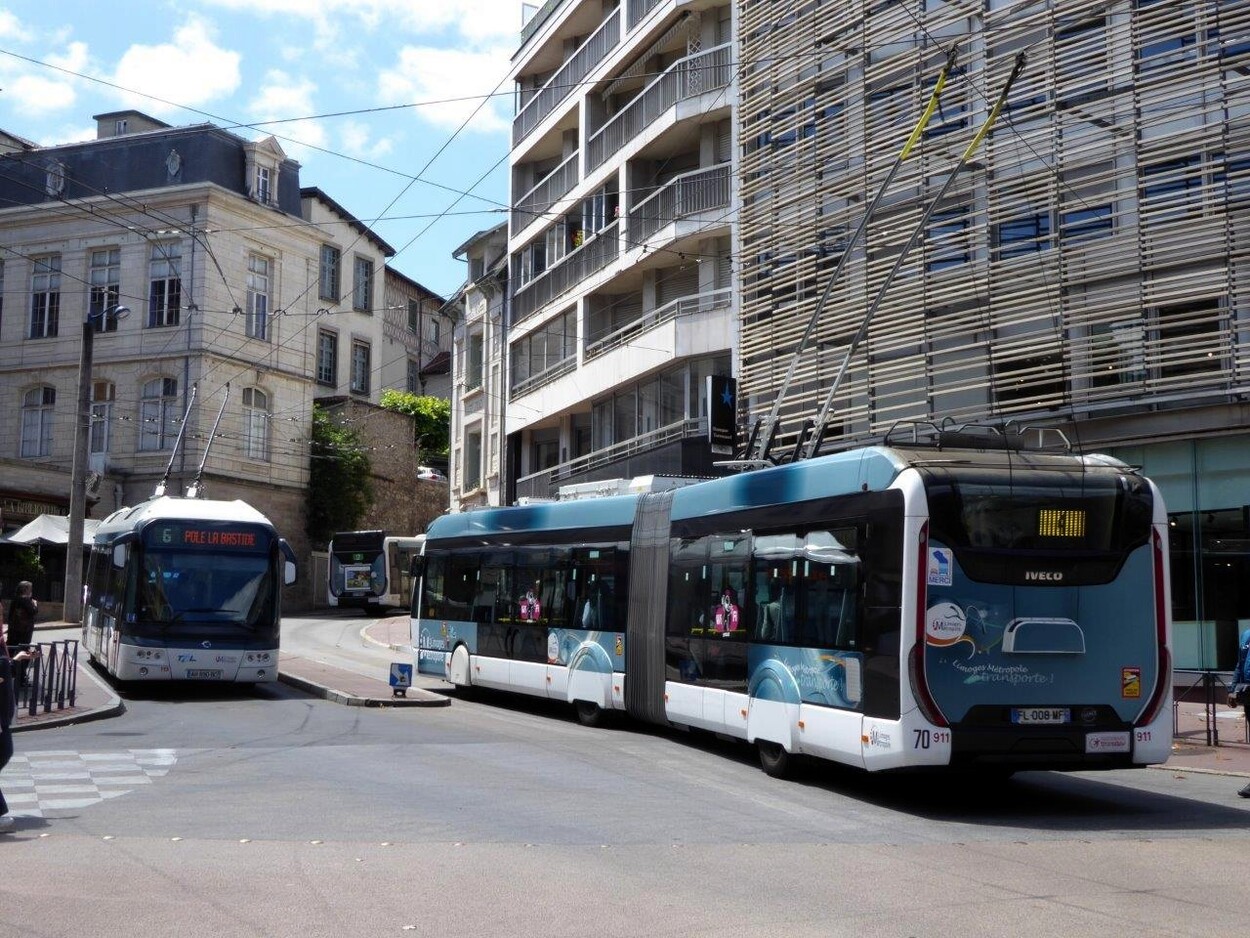 Limoges - trolleybus city