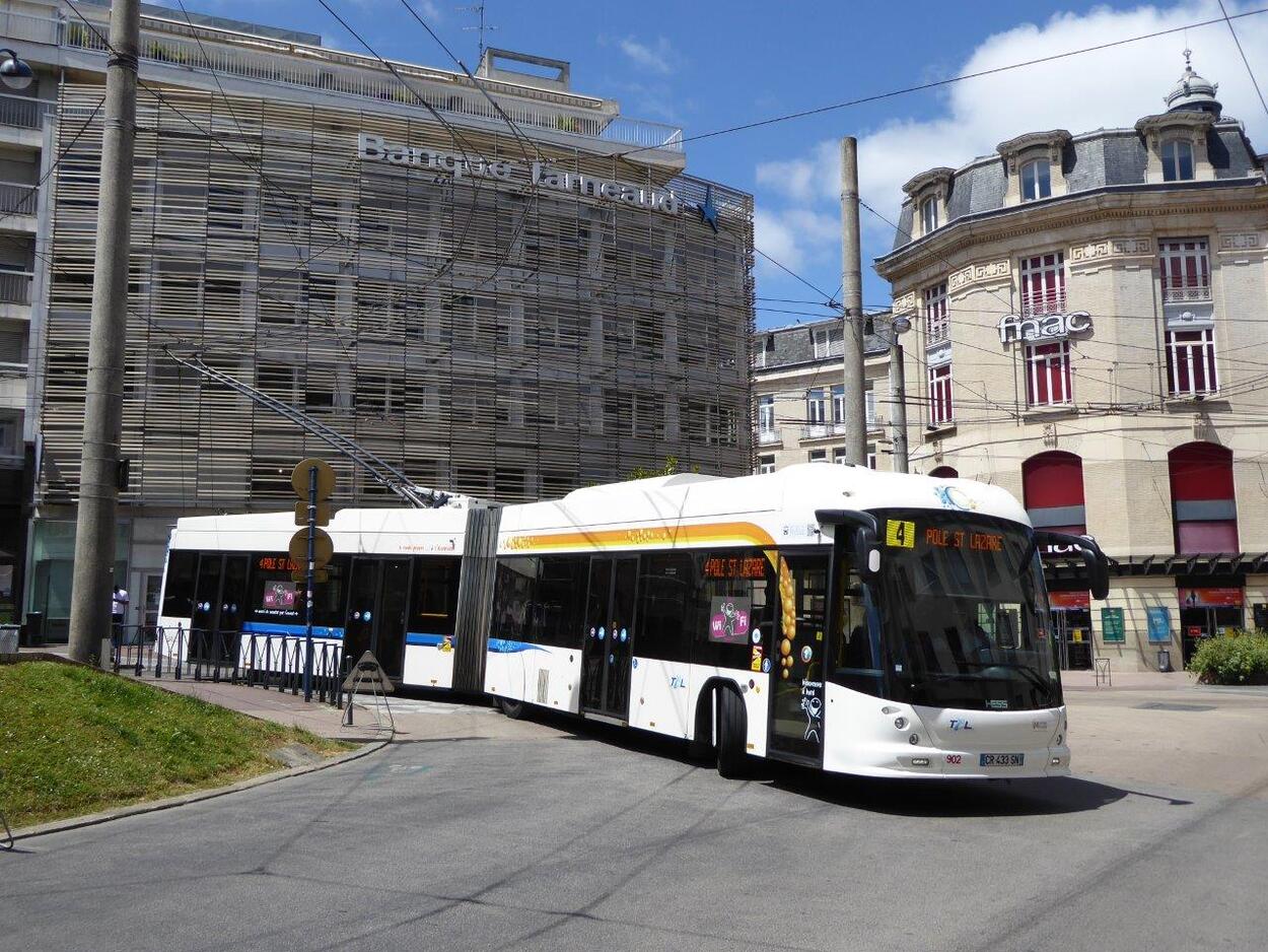 Limoges - trolleybus city