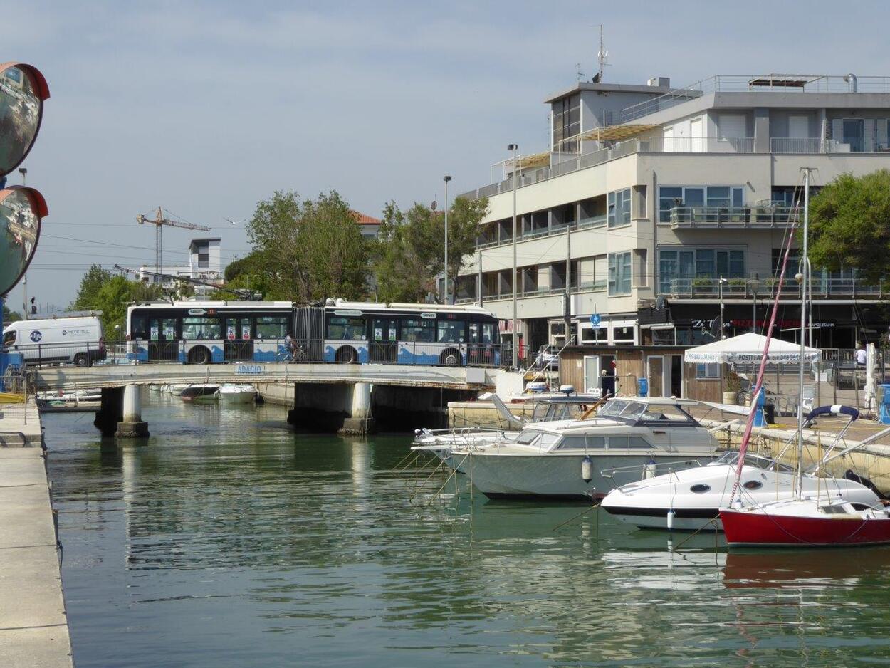 Rimini - Riccione | Il filobus dele vacanze - the traditional line