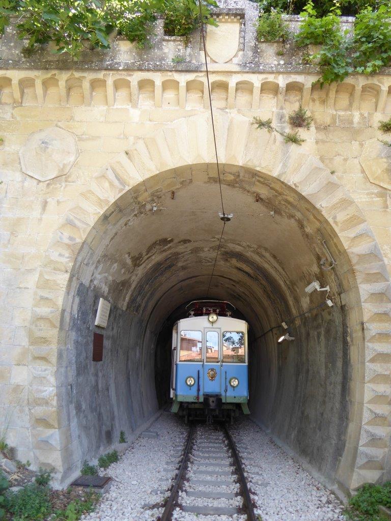 Die internationale Schmalspurbahn von Rimini nach San Marino