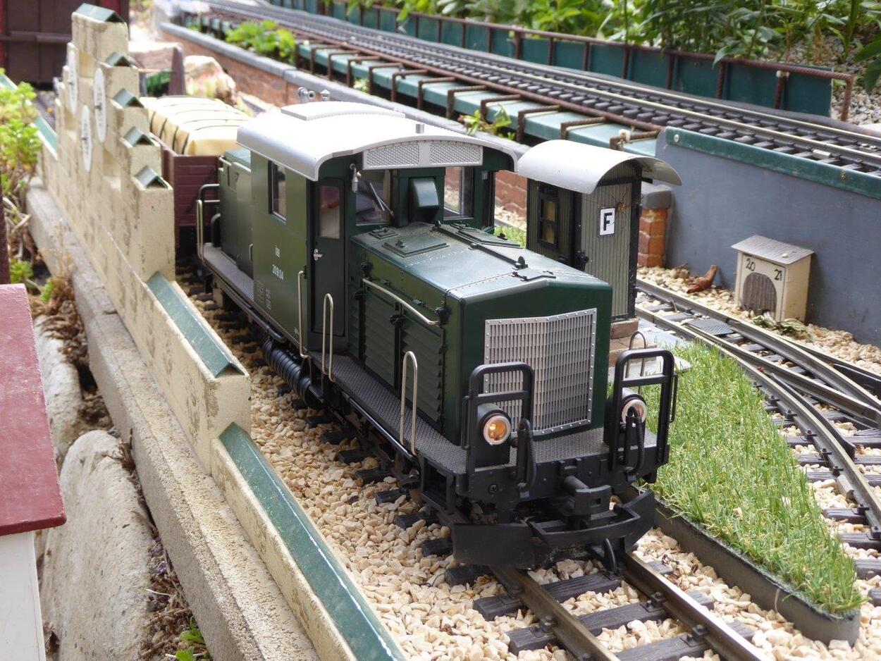 Gartenbahn im Pfarrgarten Ravelsbach