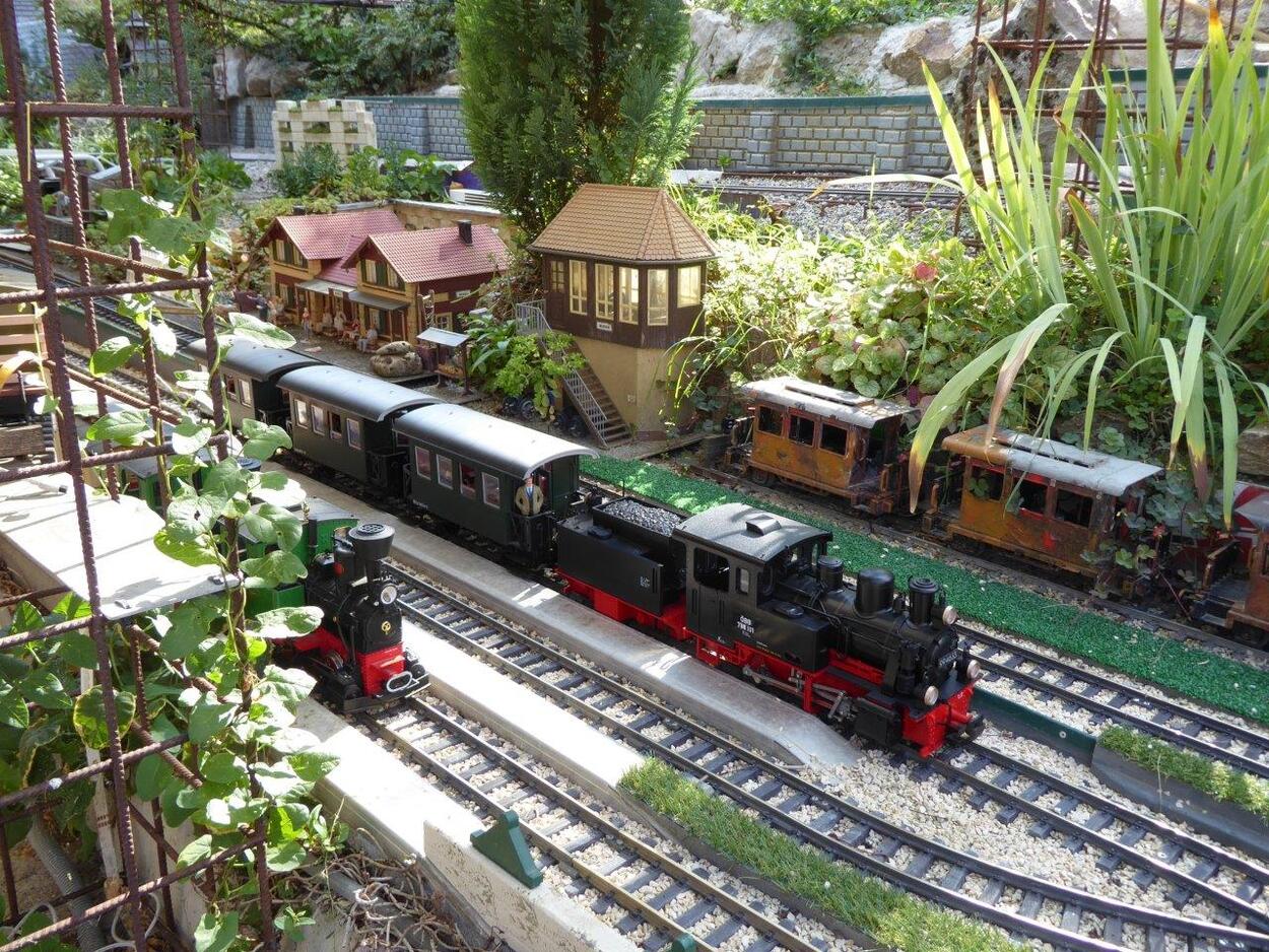 Gartenbahn im Pfarrgarten Ravelsbach