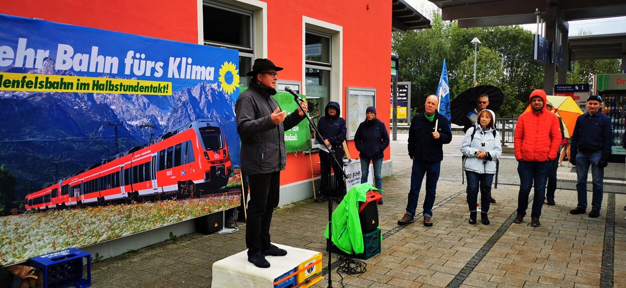 Werdenfelsbahn: Kundgebung am Murnauer Bahnhof setzt starkes Signal aus der Region