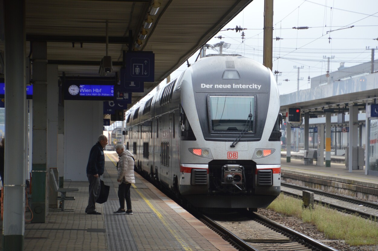 DB InterCity Berlin-Wien (Stadler Kiss)