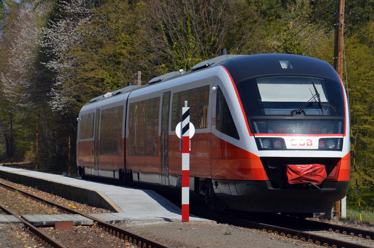 Thermenbahn - Bahnhof Grafendorf