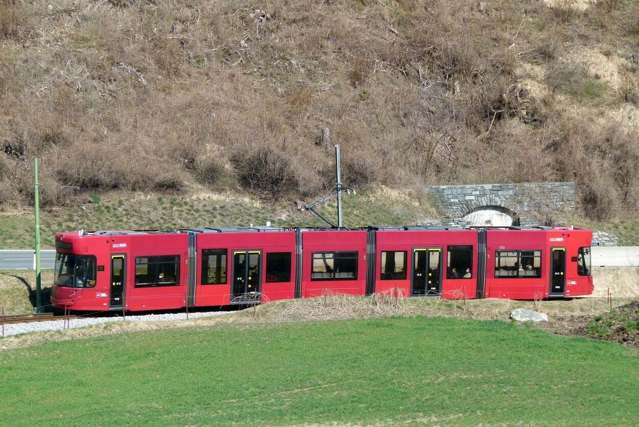 Stubaitalbahn von der Lokalbahn zur modernen Regionalstraßenbahn 