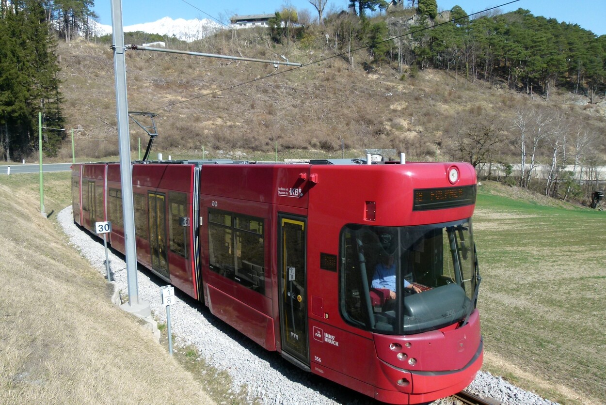 Stubaitalbahn von der Lokalbahn zur modernen Regionalstraßenbahn 