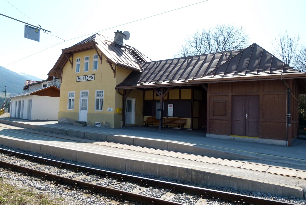 Stubaitalbahn von der Lokalbahn zur modernen Regionalstraßenbahn 