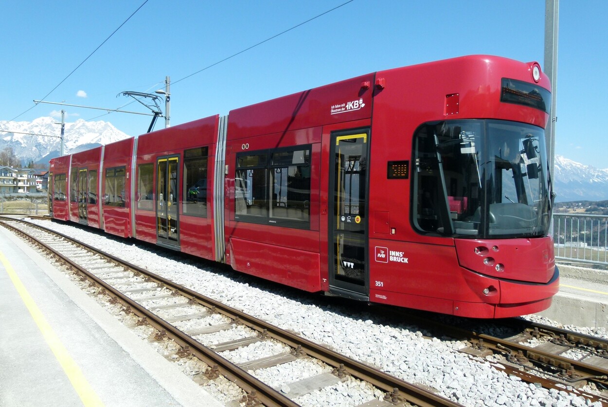 Stubaitalbahn von der Lokalbahn zur modernen Regionalstraßenbahn 