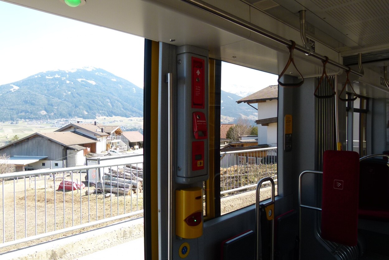 Stubaitalbahn von der Lokalbahn zur modernen Regionalstraßenbahn 