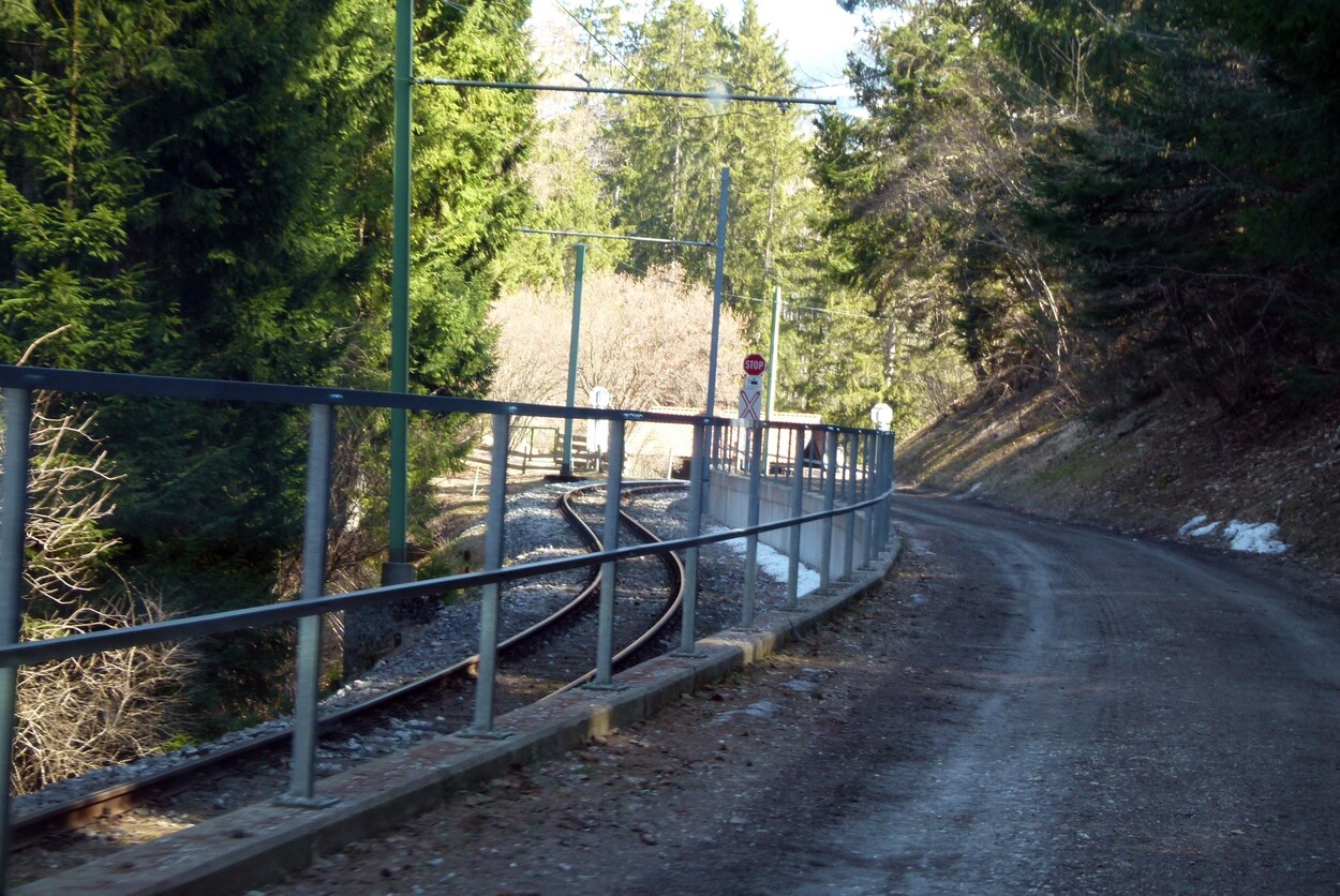 Stubaitalbahn von der Lokalbahn zur modernen Regionalstraßenbahn 