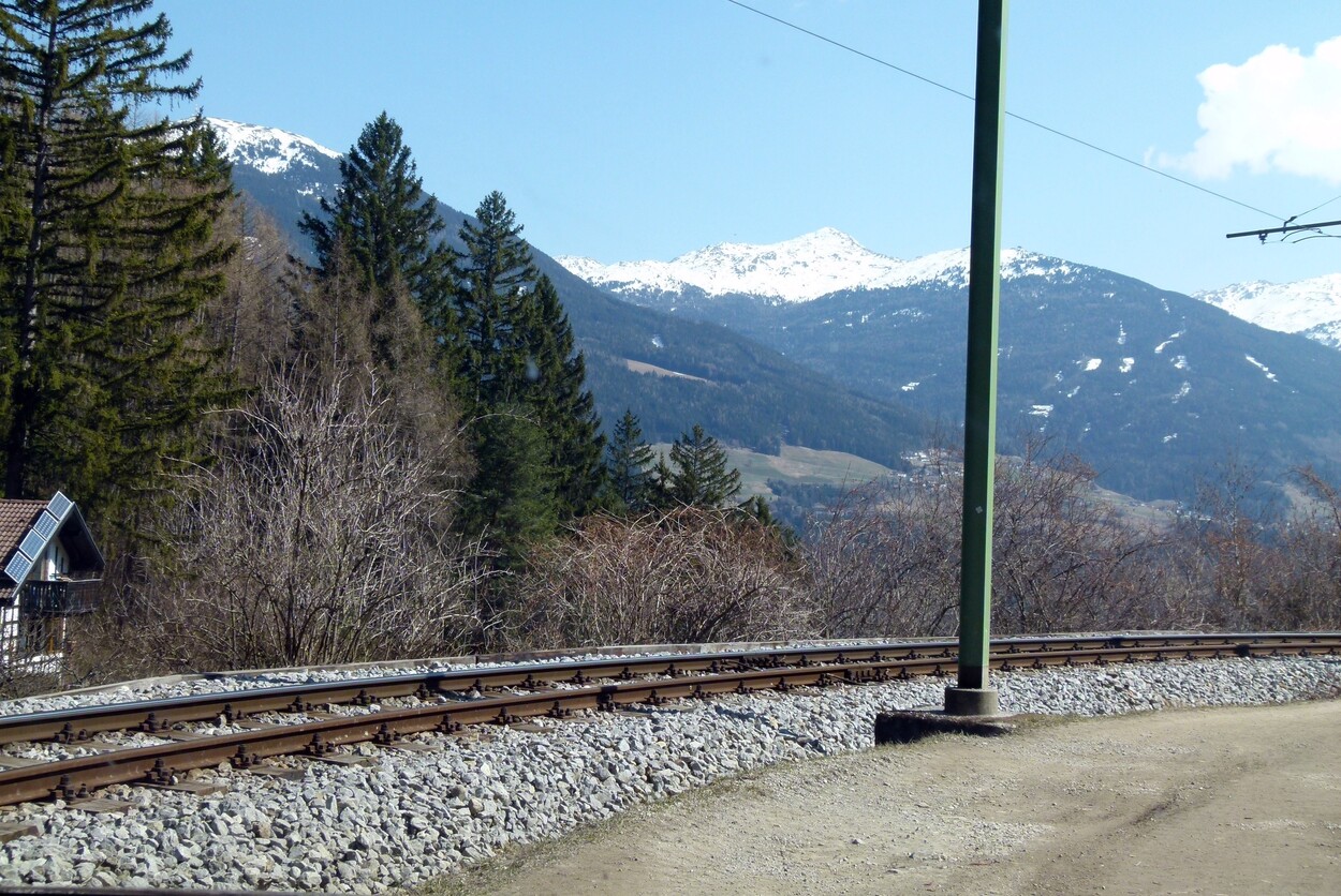 Stubaitalbahn von der Lokalbahn zur modernen Regionalstraßenbahn 