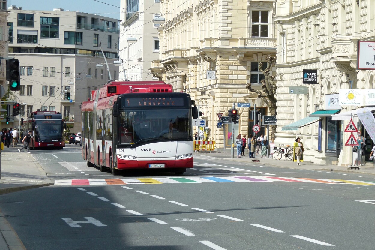 Linienverkehr in Salzburg - Obus