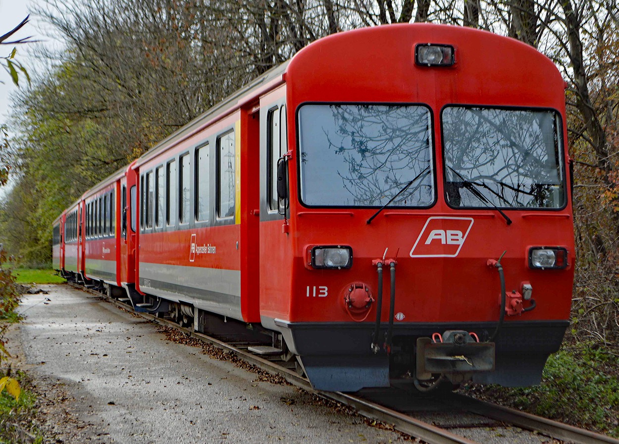 Appenzellerbahn Triebwagen für die Achenseebahn in Wiesing