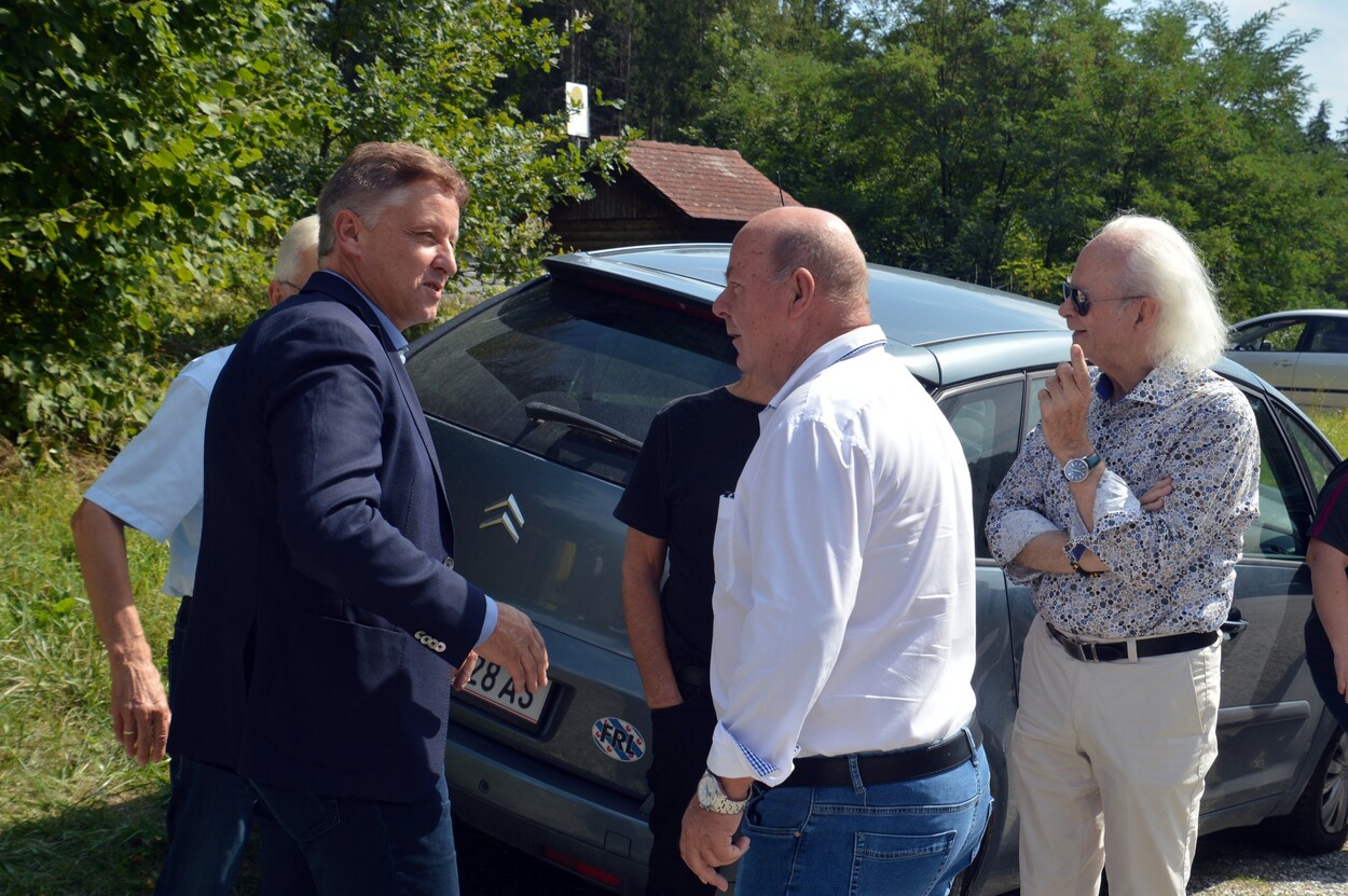 Demonstration - Für den Erhalt der Feistritztalbahn!