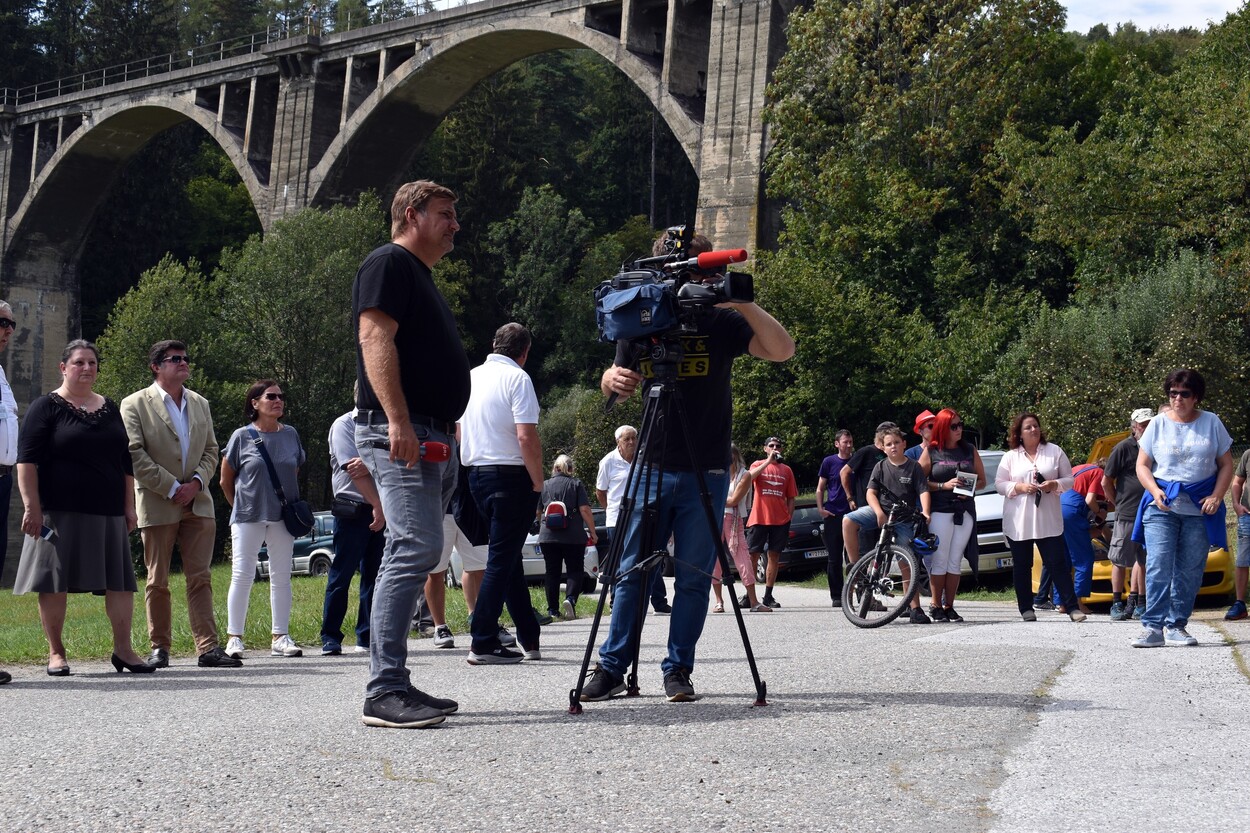 Demonstration - Für den Erhalt der Feistritztalbahn!