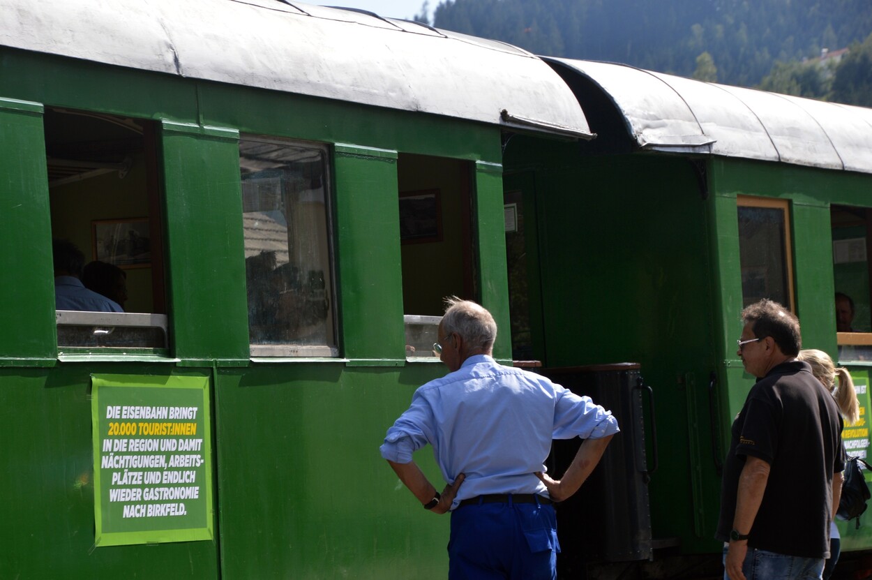 Demonstration - Für den Erhalt der Feistritztalbahn!