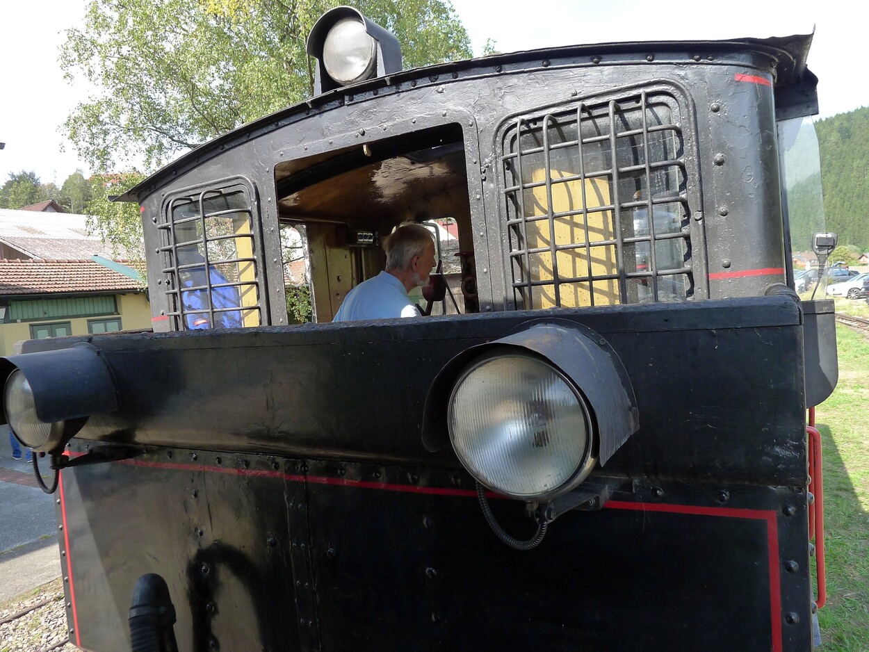 Demonstration - Für den Erhalt der Feistritztalbahn!