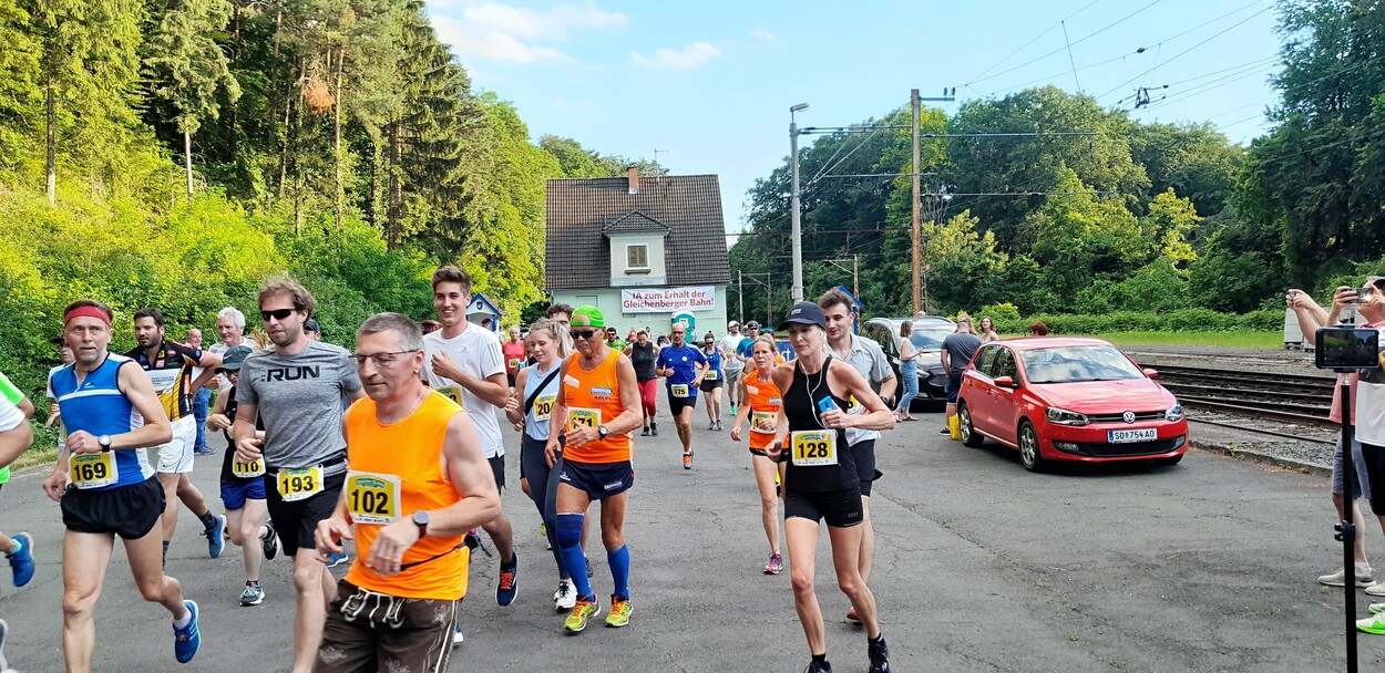 Start am Bahnhof Gnas - 5. Sonnwendlauf am 11. Juni 2022