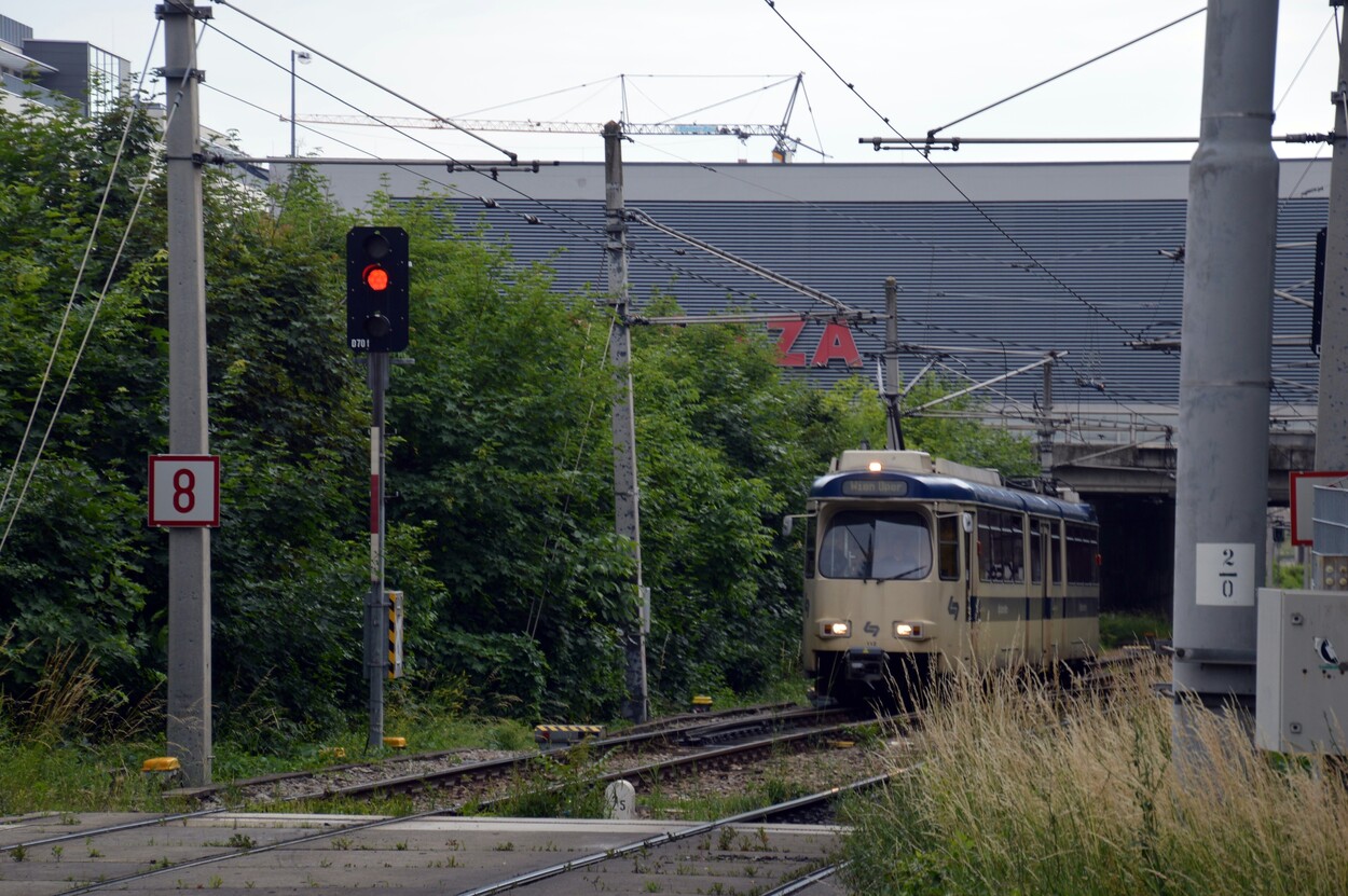 Wiener Lokalbahn - Badner Bahn - WLB