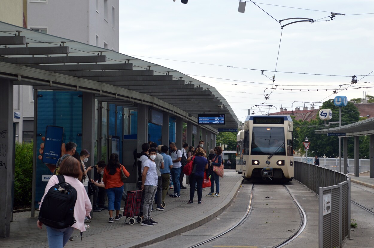 Wiener Lokalbahn - Badner Bahn - WLB