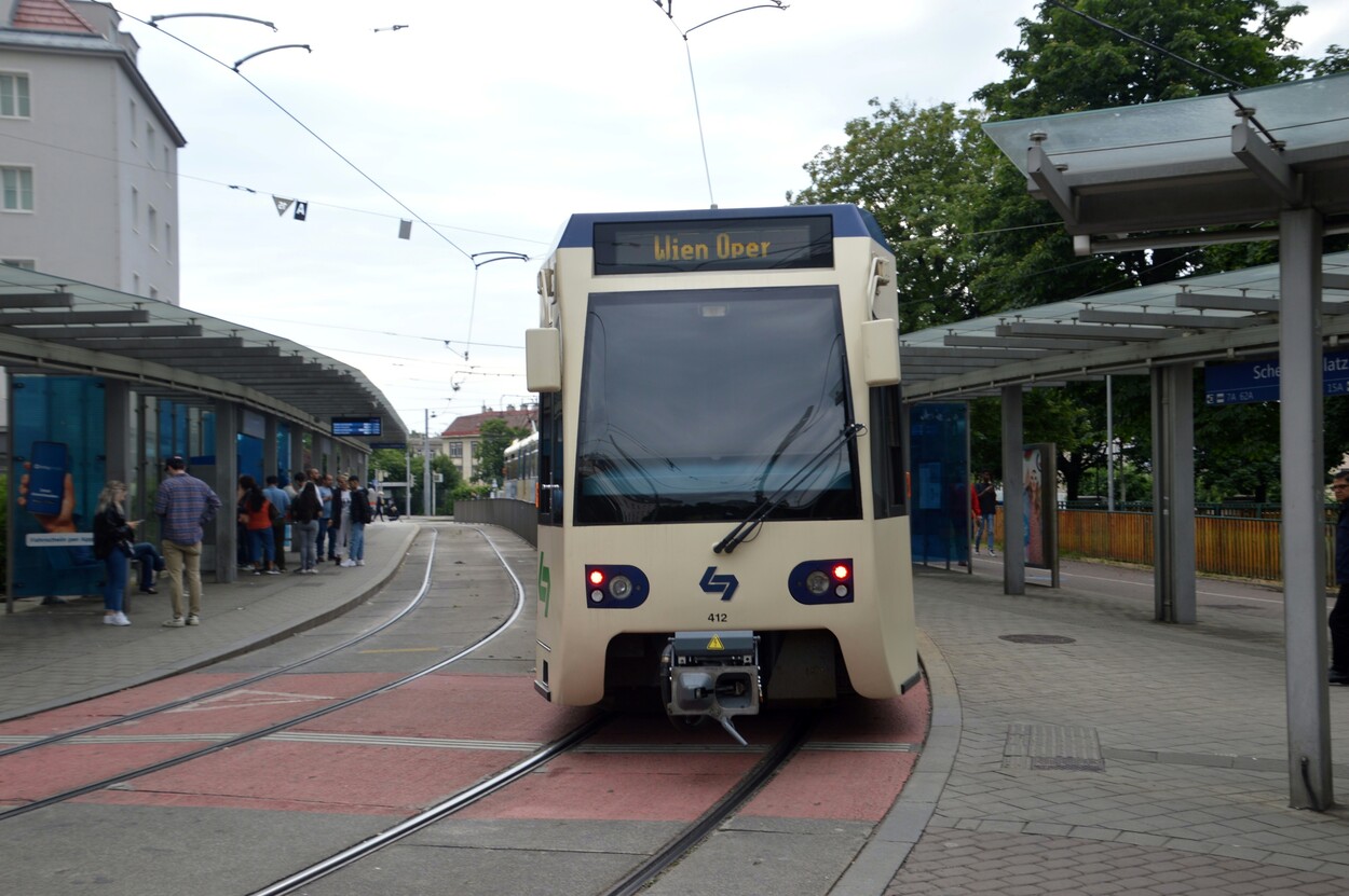 Wiener Lokalbahn - Badner Bahn - WLB