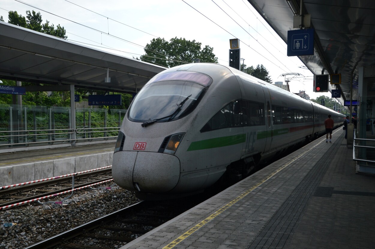 ICE der Deutschen Bahn in Wien Meidling