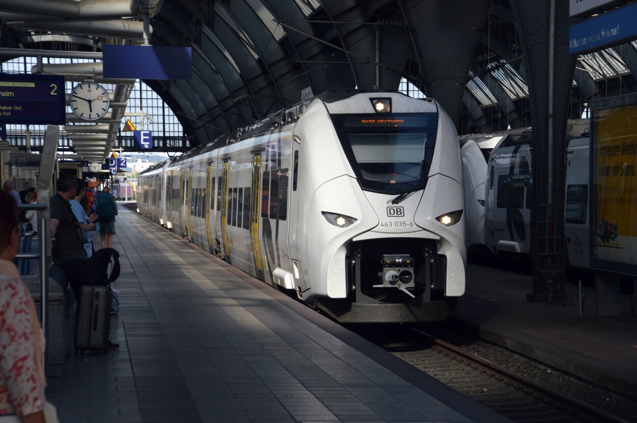 Hauptbahnhof Karlsruhe
