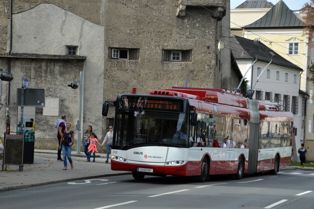 Linienverkehr in Salzburg - Obus