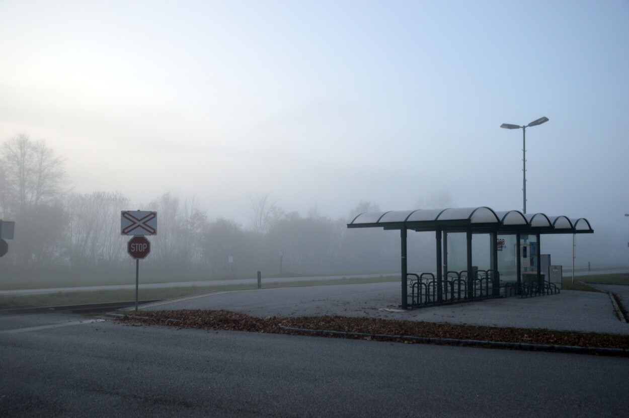 Die Eisenbahnkreuzung in Teichstätt