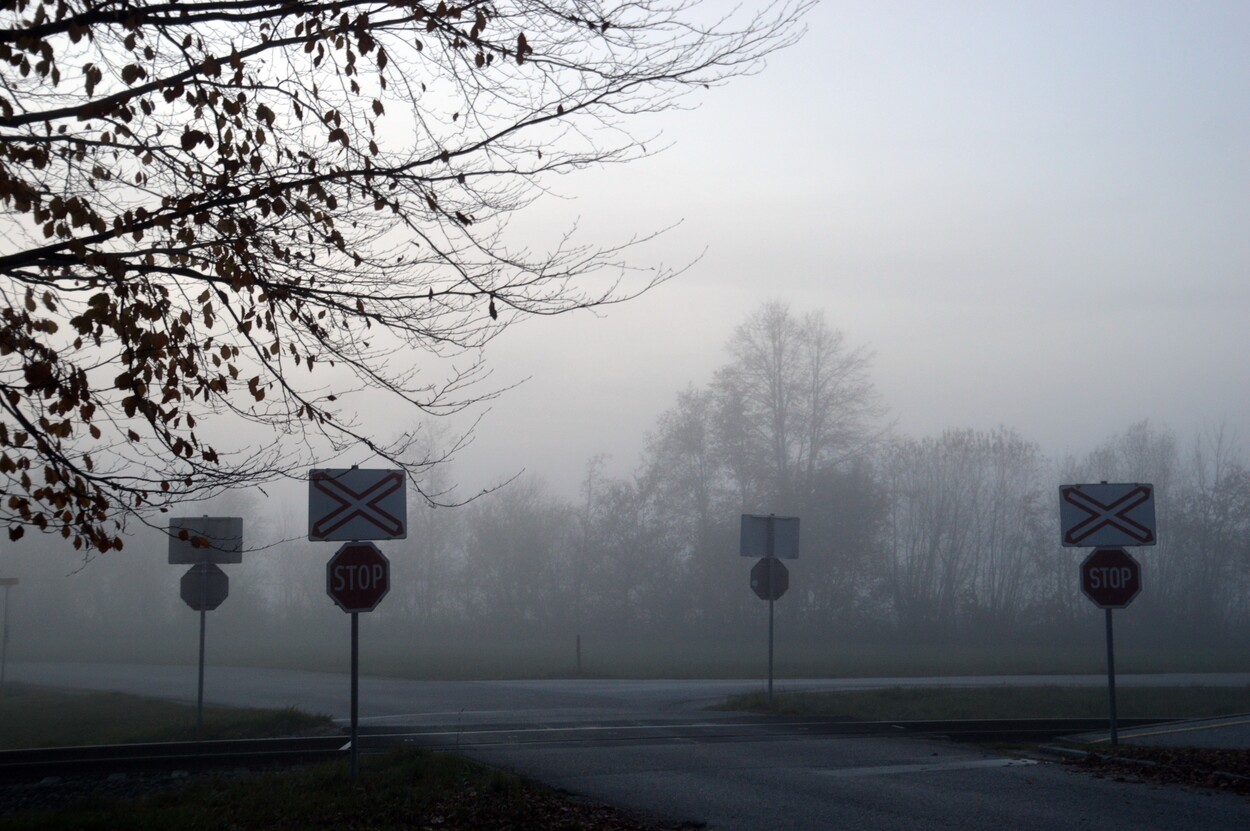Die Eisenbahnkreuzung in Teichstätt