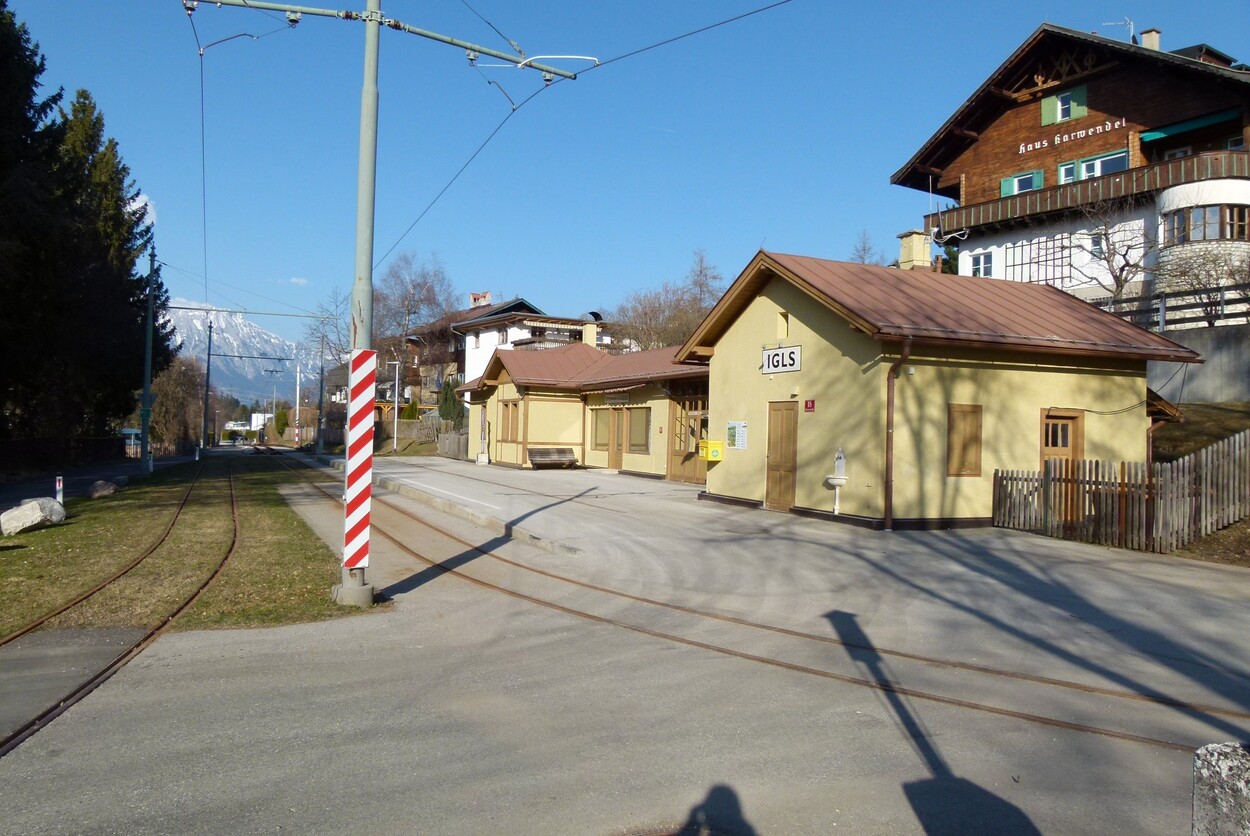 Innsbrucker Mittelgebirgsbahn - Straßenbahn Linie 6
