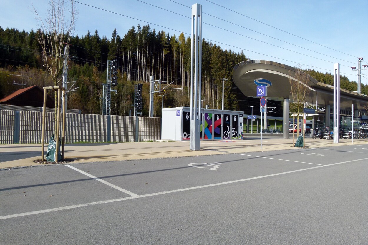 Der neue Mobilitätsknoten Bahnhof Neumarkt am Wallersee