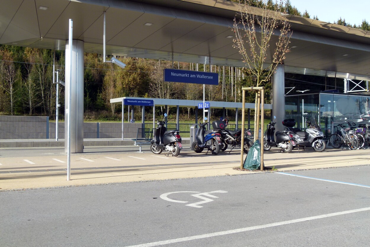 Der neue Mobilitätsknoten Bahnhof Neumarkt am Wallersee