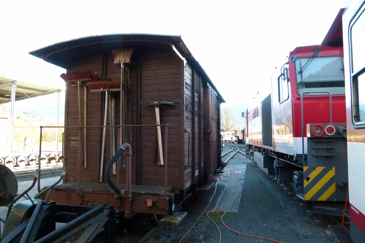 Tischlerhäusl: Betriebsleitstelle, Depot und Werkstatt der Pinzgauer Lokalbahn