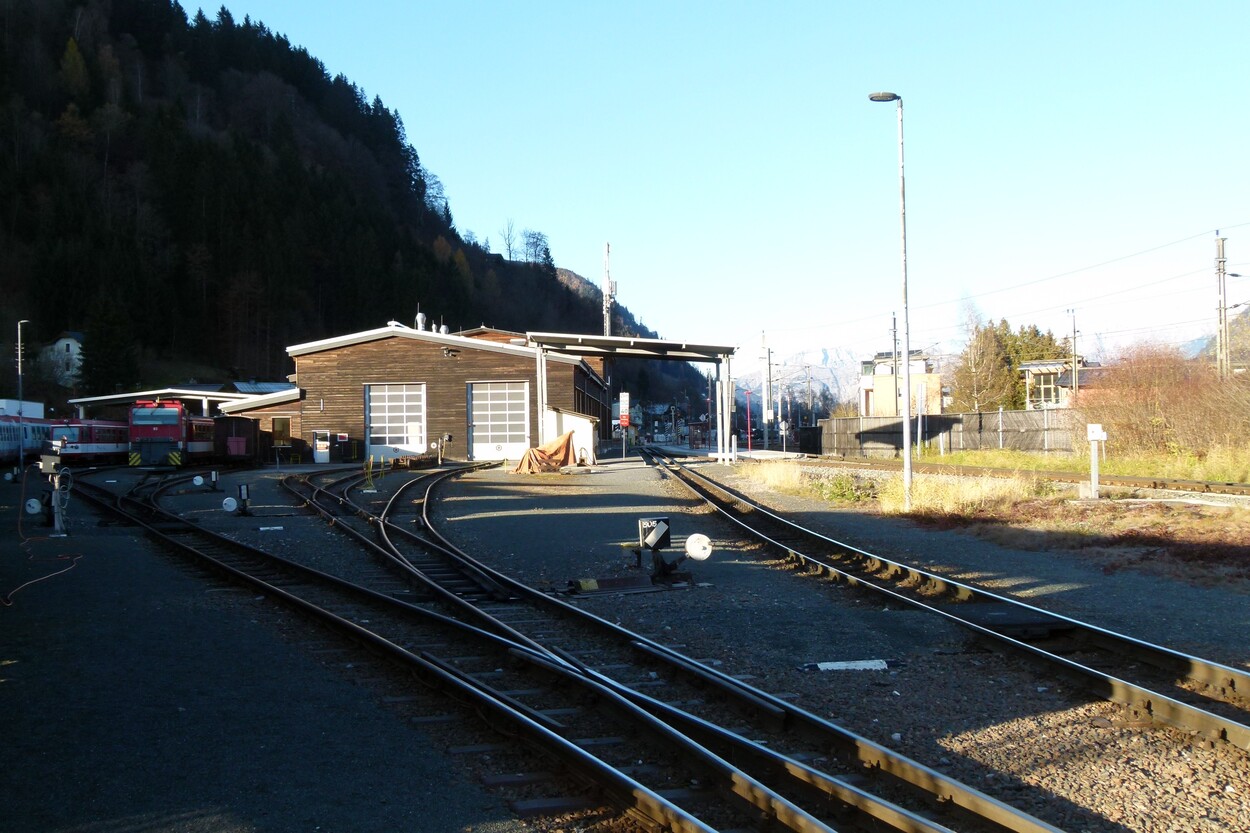 Tischlerhäusl: Betriebsleitstelle, Depot und Werkstatt der Pinzgauer Lokalbahn