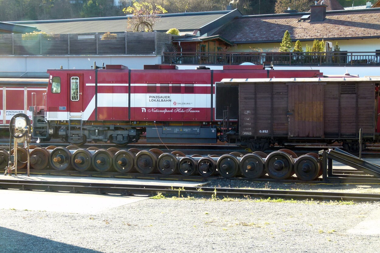Tischlerhäusl: Betriebsleitstelle, Depot und Werkstatt der Pinzgauer Lokalbahn