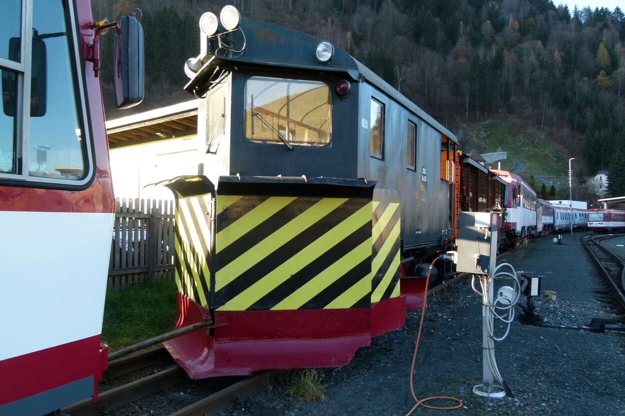 Tischlerhäusl: Betriebsleitstelle, Depot und Werkstatt der Pinzgauer Lokalbahn