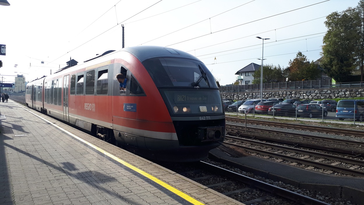 REX21 von Salzburg Hauptbahnhof bis Seekirchen | 17.06.2022