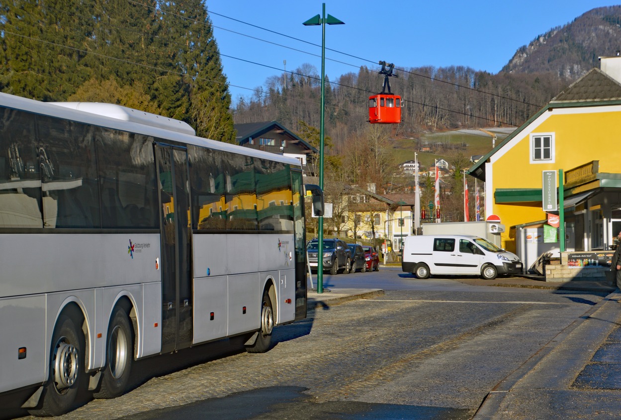 Bus-Terminal St.Gilgen