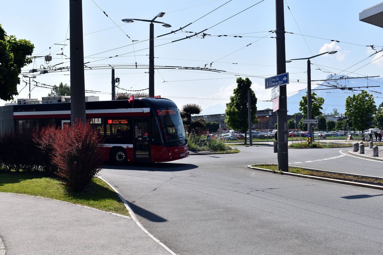 Obus Linie 1 Salzburg AG am Europark