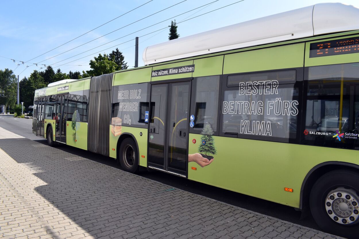 Haltestelle Wals Walserfeld Schule