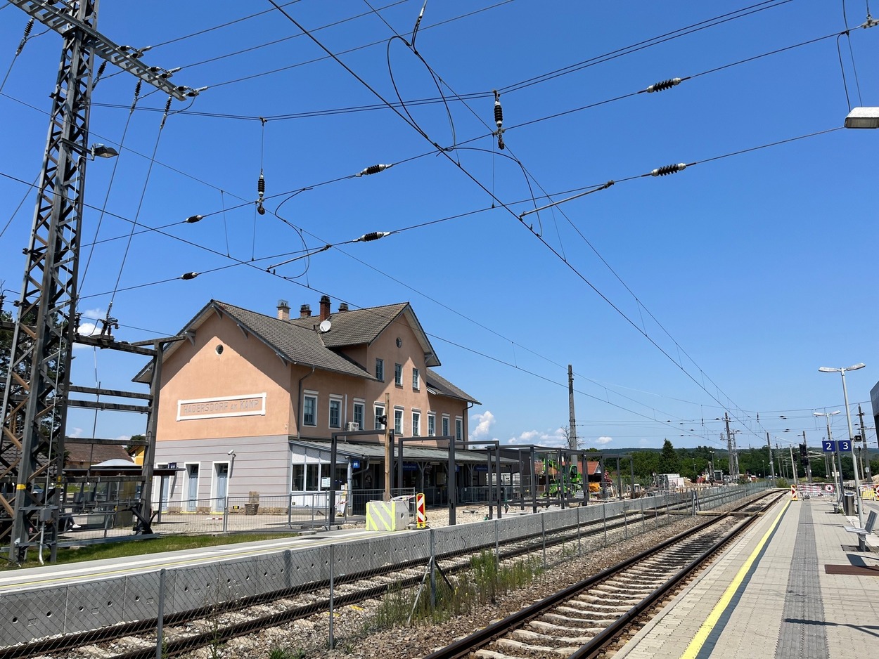 Umbau Bahnhof Hadersdorf am Kamp – Intensiv-Bauphase im Sommer